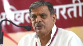 Read more about the article Dattatreya Hosabale Supports Yogi Adityanath’s Remark:राष्ट्रीय स्वयंसेवक संघ का जोरदार समर्थन